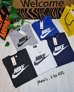 NIKE T-SHIRTS £15