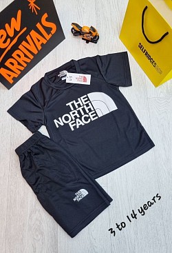 BLACK NORTH FACE SHORTS SET £25