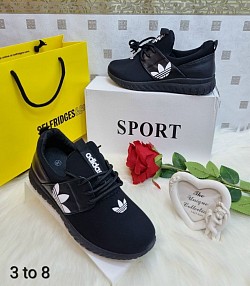 BLACK ADIDAS TRAINERS £30