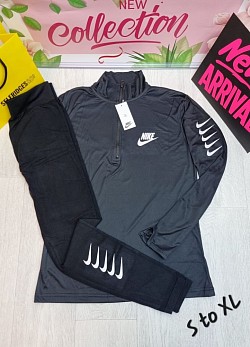 BLACK NIKE GYM SET £35