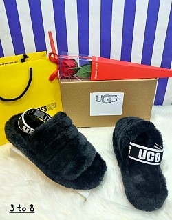 BLACK UGG SLIPPERS £30