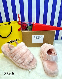 PINK UGG SLIPPERS £30