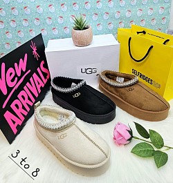 UGG TAZ SLIPPERS £35