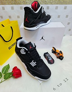 BLACK AIR JORDANS £35