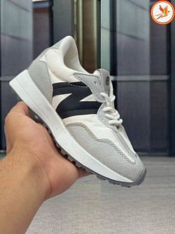 GREY NEW BALANCE TRAINERS £30