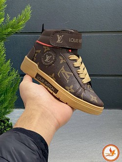 BROWN LV HI-TOP TRAINERS £30