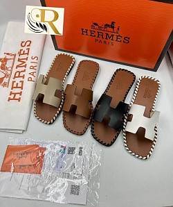 HERMES SLIDERS £30