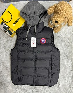 BLACK CANADA GOOSE BODYWARMER £40