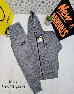 GREY NIKE TRACKSUIT £35