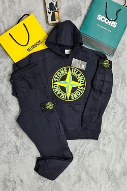 NAVY STONE ISLAND TRACKSUIT £35