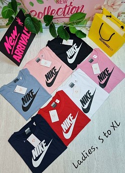 NIKE T-SHIRTS £15