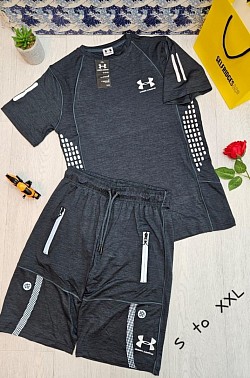 BLACK UNDER ARMOUR T-SHIRT AND SHORTS SET £30