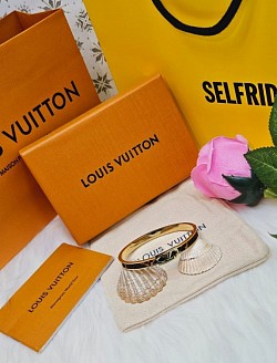 LOUIS VUITTON BRACELETS £30