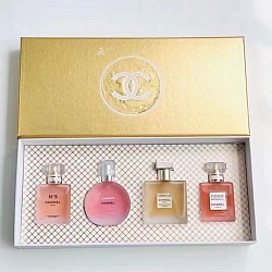 LADIES CHANEL MINIS GIFT SET £35