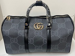 BLACK GUCCI TRAVEL BAG £35