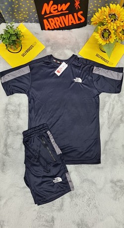 NAVY NORTH FACE T-SHIRT AND SHORTS SET £30