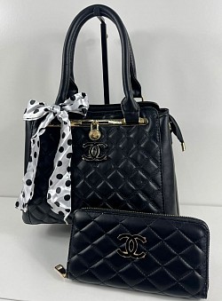 CHANEL BLACK HANDBAG SET £45