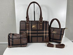 BURBERRY BROWN HANDBAG SET £60