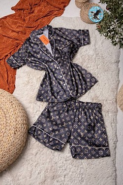 LV PYJAMAS £35