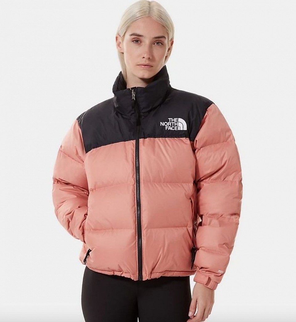 LADIES DESIGNER COATS, JACKETS AND BODYWARMERS IN VARIOUS MAKES, DESIGNS AND COLOURS, LATEST TOP BRANDS INCLUDING NORTH FACE, CANADA GOOSE, MONCLER AND MORE IN BEAUTIFULLY FITTING GARMENTS