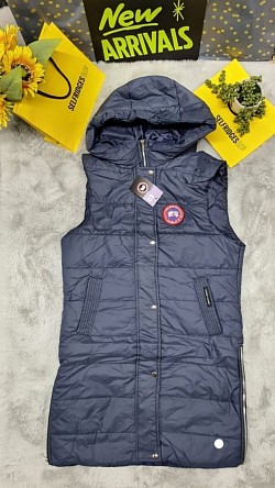 LONGLINE NAVY CANADA GOOSE BODYWARMER £55