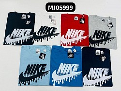 NIKE T-SHIRTS £15