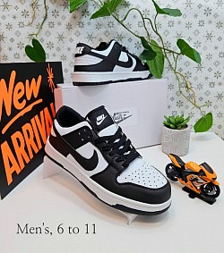 NIKE LOW DUNKS £35