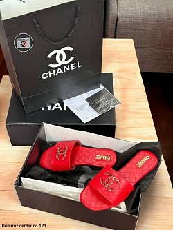 RED CHANEL SLIDERS £30