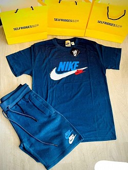 BLUE NIKE T-SHIRT AND SHORTS SET £30