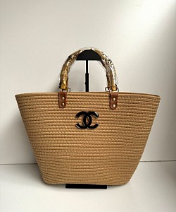 BROWN CHANEL HANDBAG £35