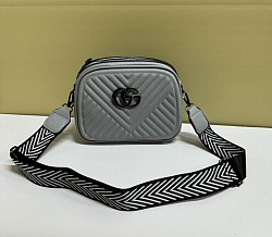 GREY GUCCI HANDBAG £35