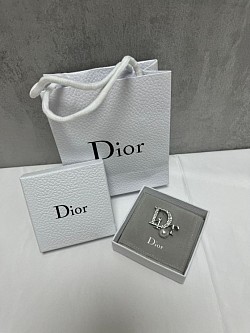 SILVER DIOR BROOCH £25