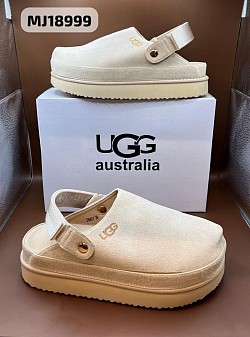 CREAM UGG SANDALS £35